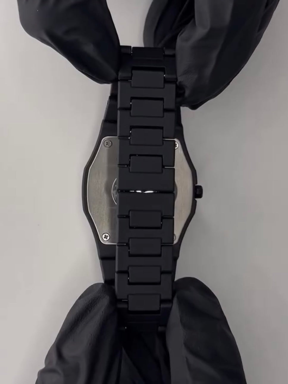 Arabic  Aura Quartz Watch – Lightweight Design, , Premium Quality & Finish